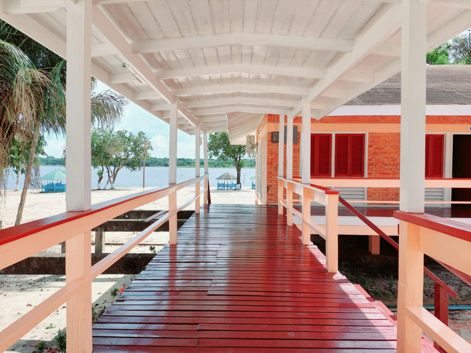 Quakabuka Lodge Area