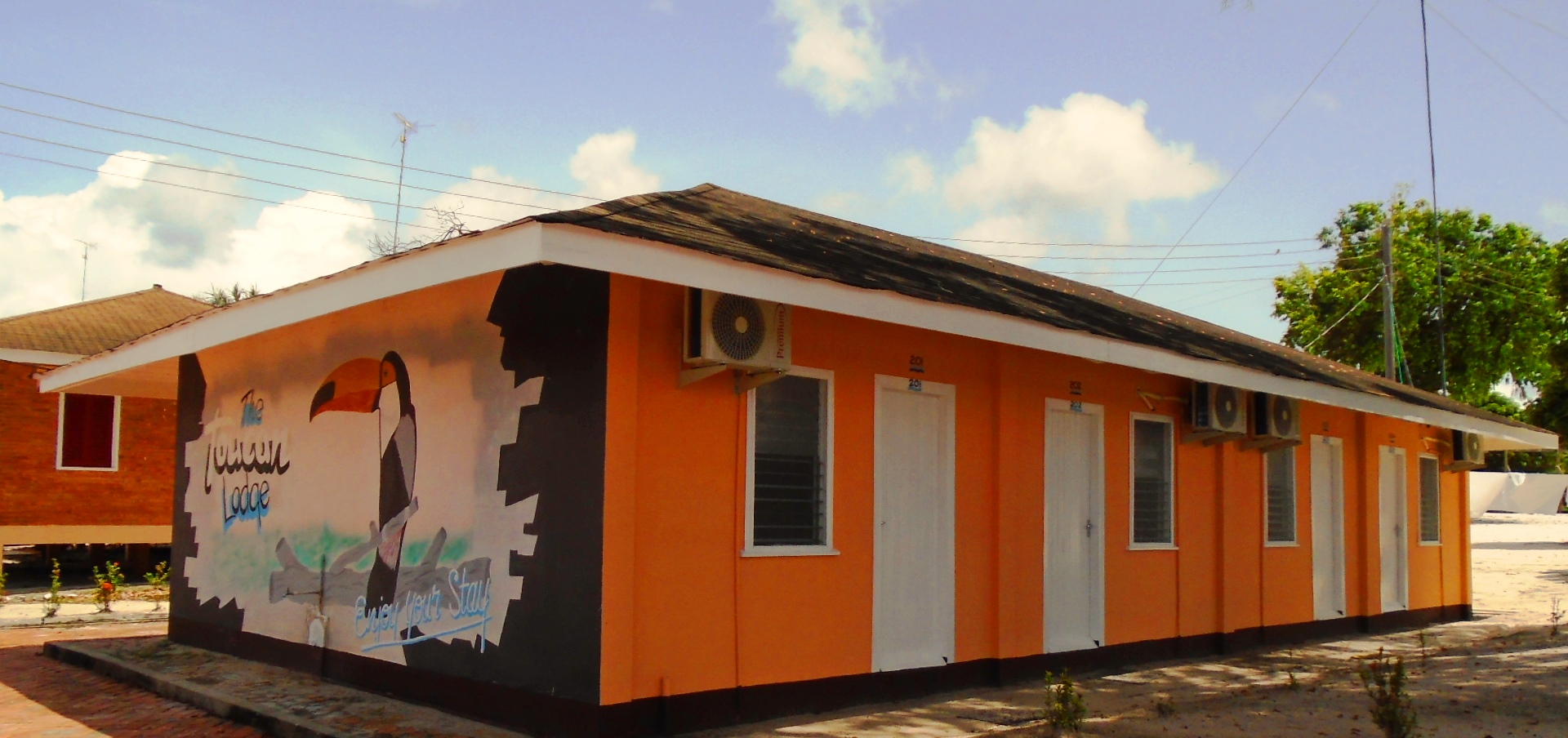 Toucan Lodge - Comfortable Accommodations